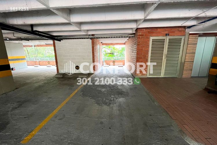Apartamento de 3 alcobas en arriendo en Castropol, Medellín, 130 m² · foto 21 de 24