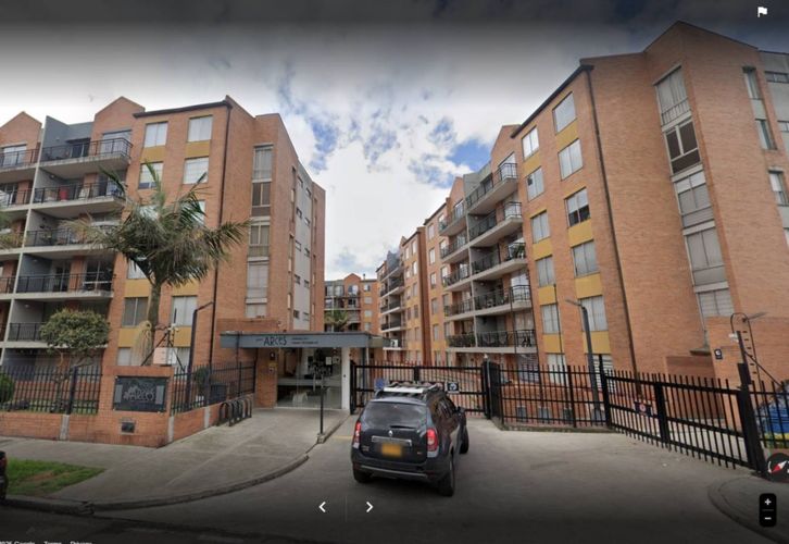 Apartamento de 3 alcobas en venta en Ub. Ciudadela Colsubsidio, Bogotá, 95 m² · foto 2 de 24