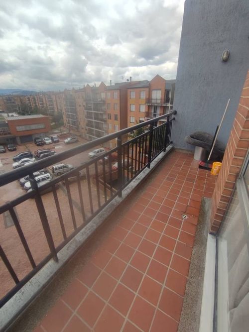 Apartamento de 3 alcobas en venta en Ub. Ciudadela Colsubsidio, Bogotá, 95 m² · foto 8 de 24