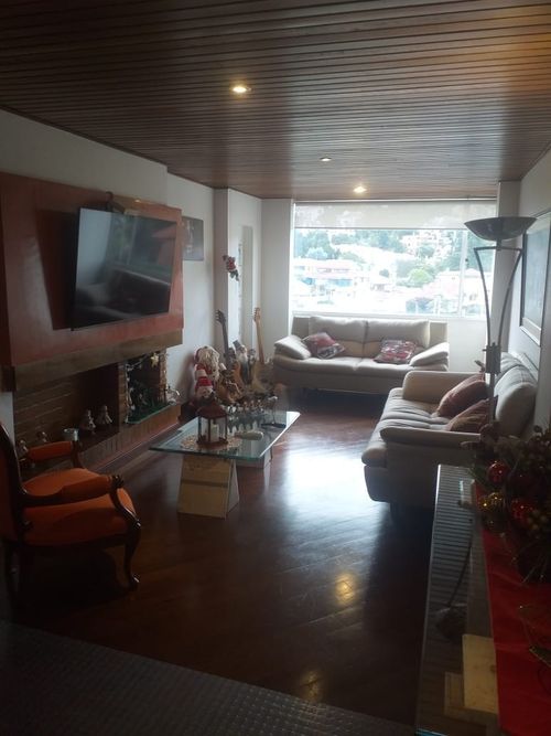 Apartamento de 3 alcobas en venta en Niza Norte, Bogotá, 98 m² · foto 3 de 22