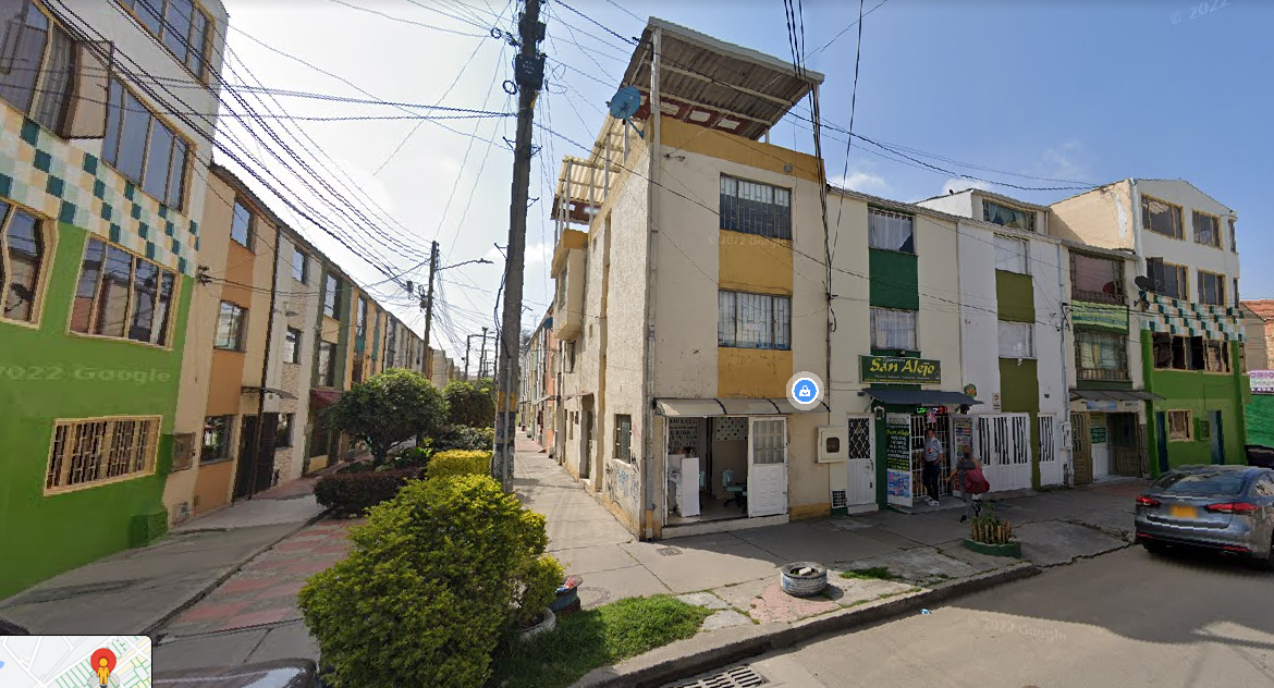 Casa en venta en Villas De Granada, Bogotá · foto 2 de 24
