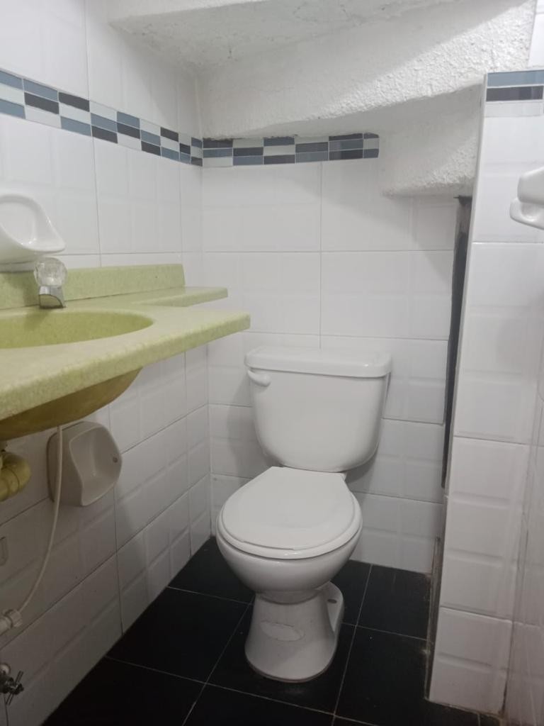 Casa en venta en Villas De Granada, Bogotá · foto 23 de 24