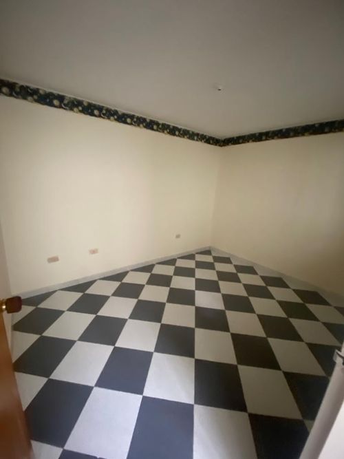 Casa de 8 alcobas en venta en La Perla, Bogotá, 216 m² · foto 21 de 24