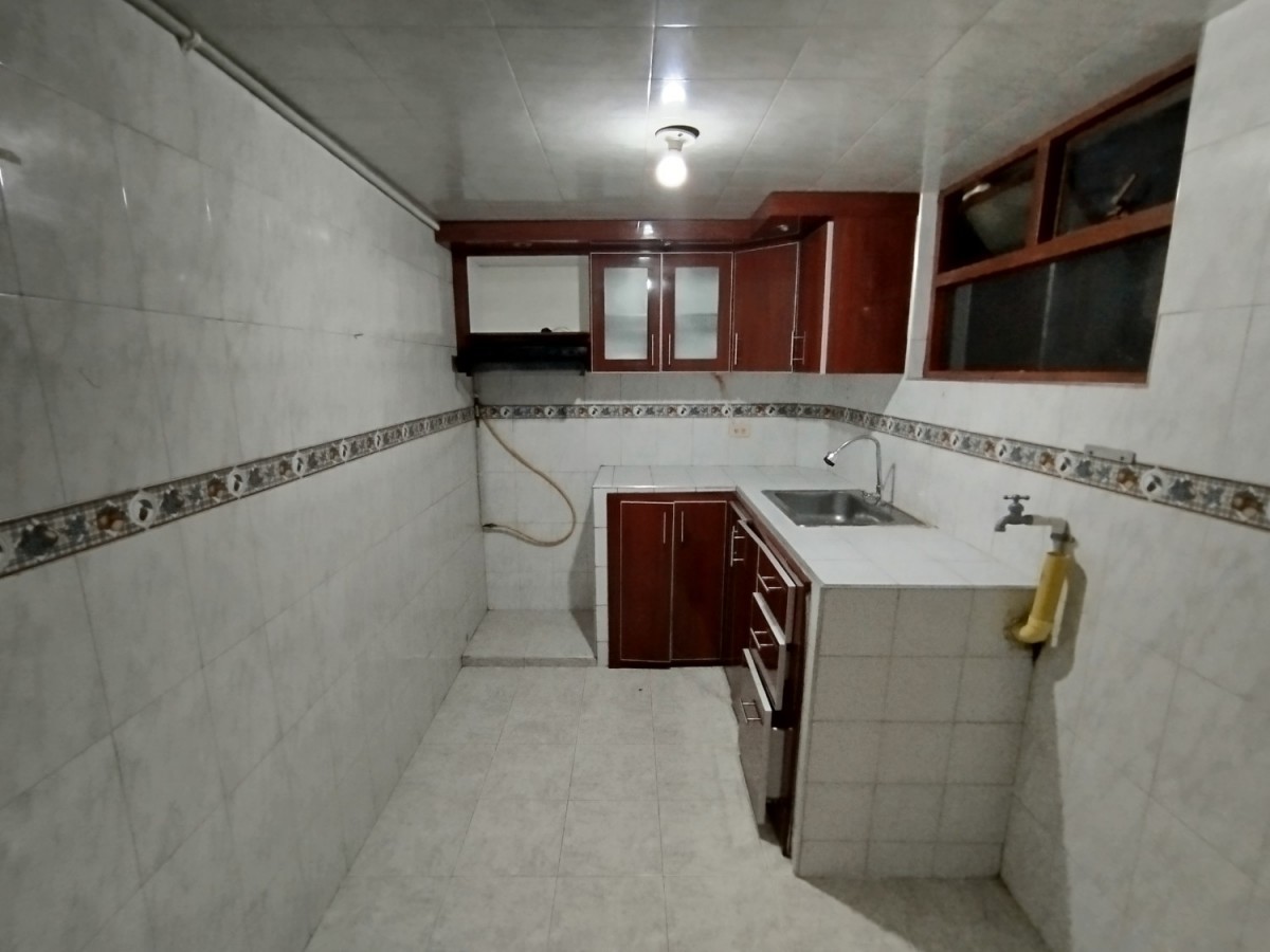 Casa en venta en Villa Elisa, Bogotá · foto 8 de 14