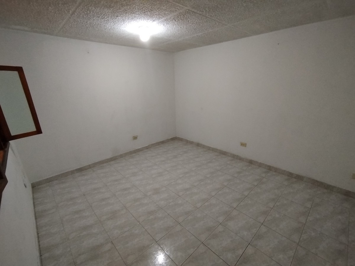 Casa en venta en Villa Elisa, Bogotá · foto 9 de 14