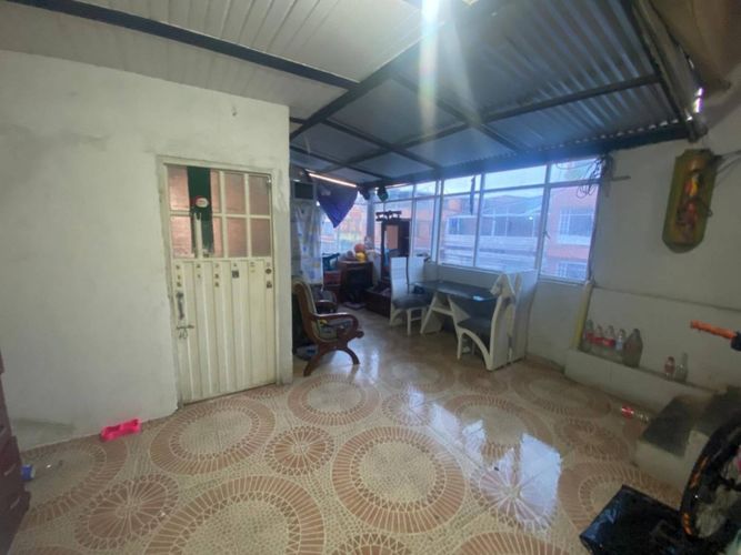 Casa de 7 alcobas en venta en Patio Bonito Ii, Bogotá, 210 m² · foto 11 de 24