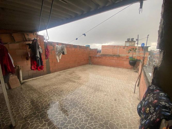 Casa de 7 alcobas en venta en Patio Bonito Ii, Bogotá, 210 m² · foto 22 de 24