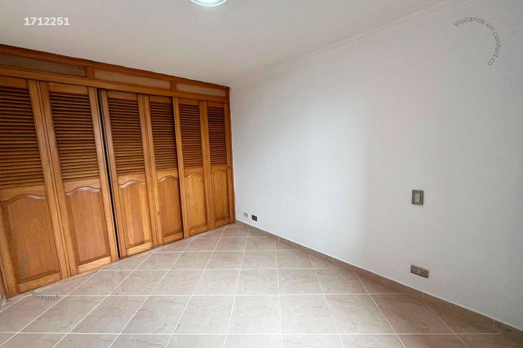 Apartamento de 3 alcobas en arriendo en Castropol, Medellín, 87 m² · foto 20 de 24