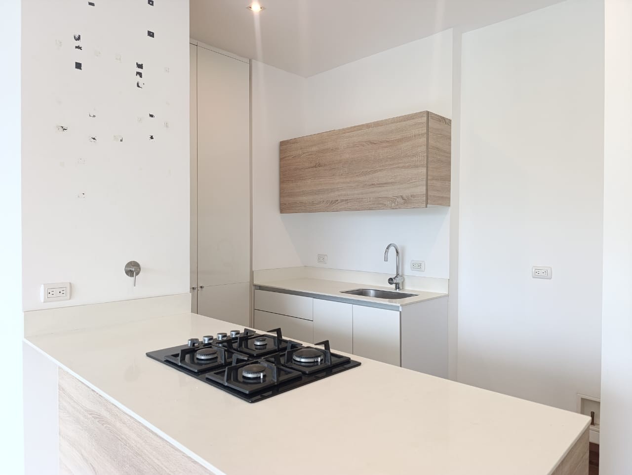 Apartamento en venta en El Poblado, Medellín · foto 6 de 17