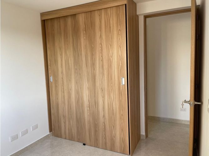 Apartamento de 3 alcobas en venta en Barro Blanco, Rionegro, 68 m² · foto 4 de 12