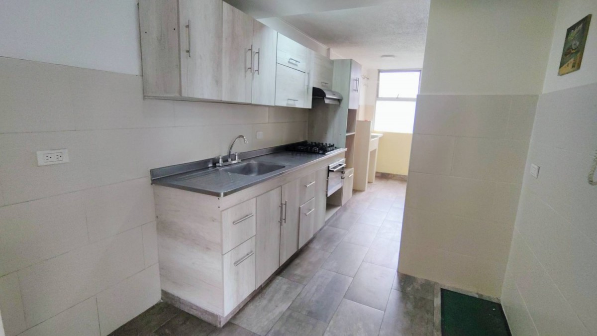 Apartamento en venta en Rodeo Alto, Medellín 2