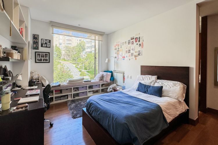 Apartamento de 3 alcobas en venta en Los Naranjos, Bogotá, 275 m² · foto 15 de 24