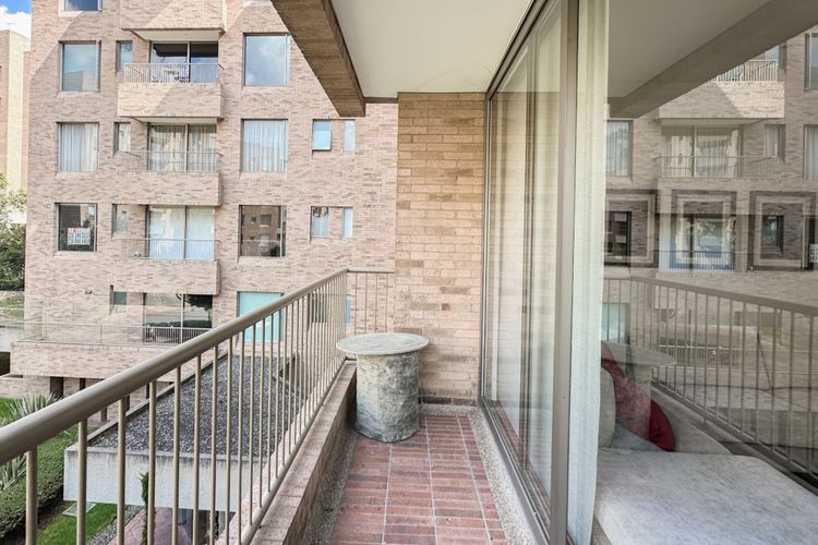 Apartamento de 3 alcobas en venta en Los Naranjos, Bogotá, 275 m² · foto 17 de 24