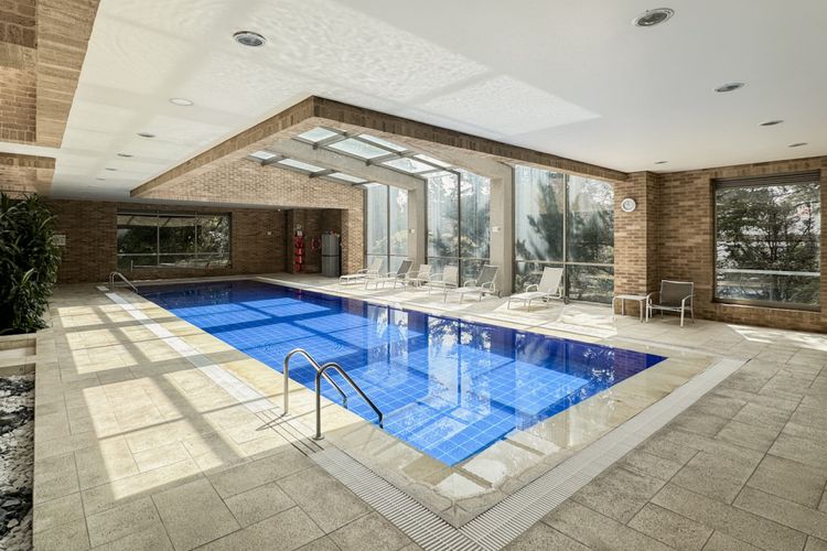 Apartamento de 3 alcobas en venta en Los Naranjos, Bogotá, 275 m² · foto 23 de 24