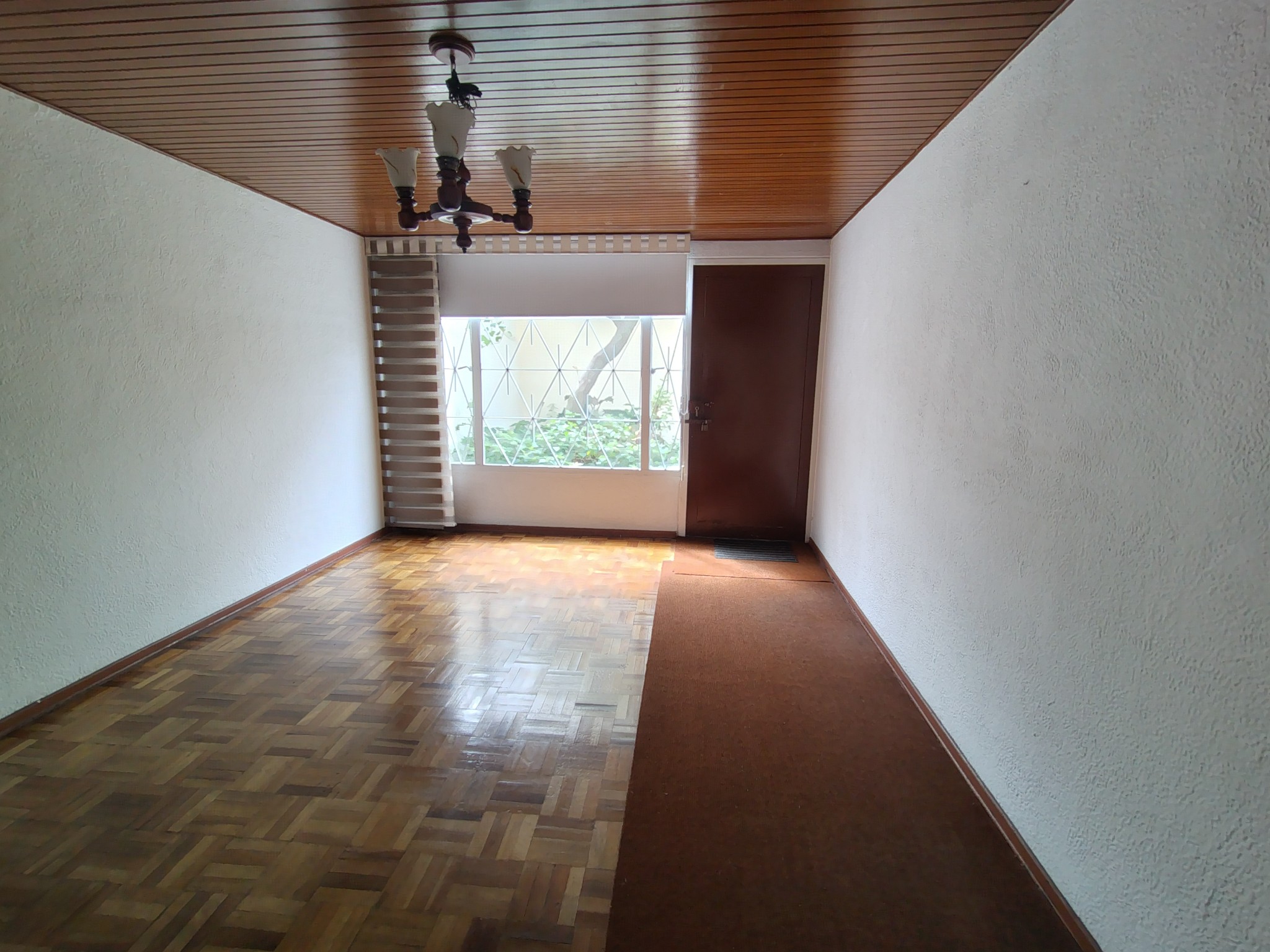 Casa en venta en Las Villas, Bogotá · foto 3 de 24