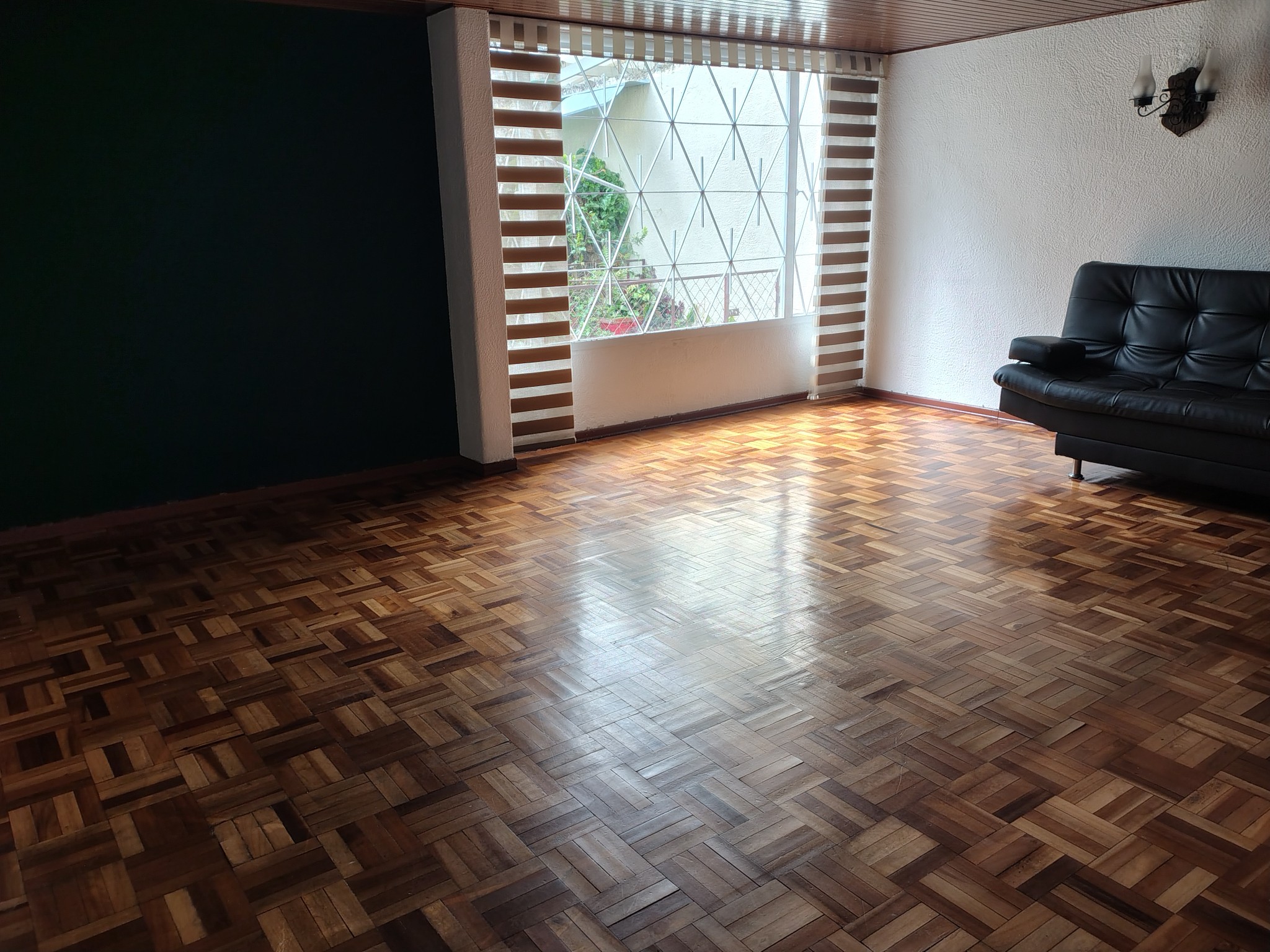Casa en venta en Las Villas, Bogotá · foto 2 de 24