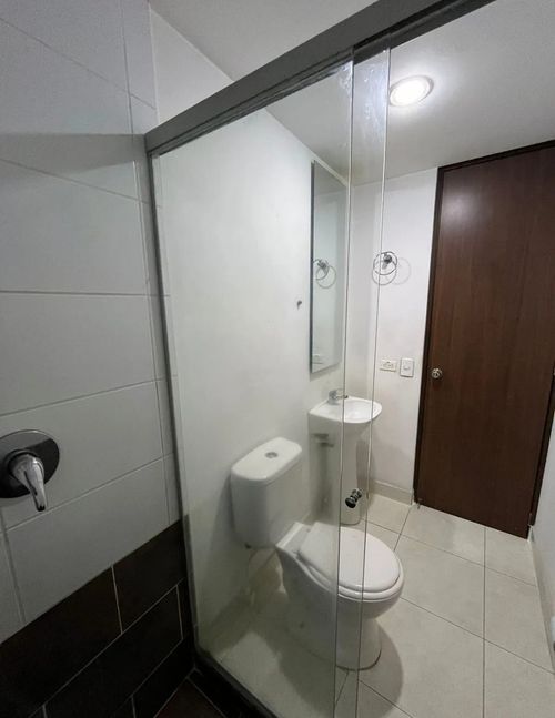Apartamento de 1 alcoba en venta en Restrepo Naranjo, Sabaneta, 50 m² · foto 8 de 24