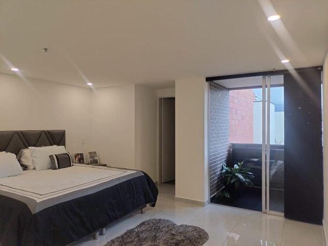 Apartamento en venta en Bosques De Zuñiga, Envigado · foto 8 de 18