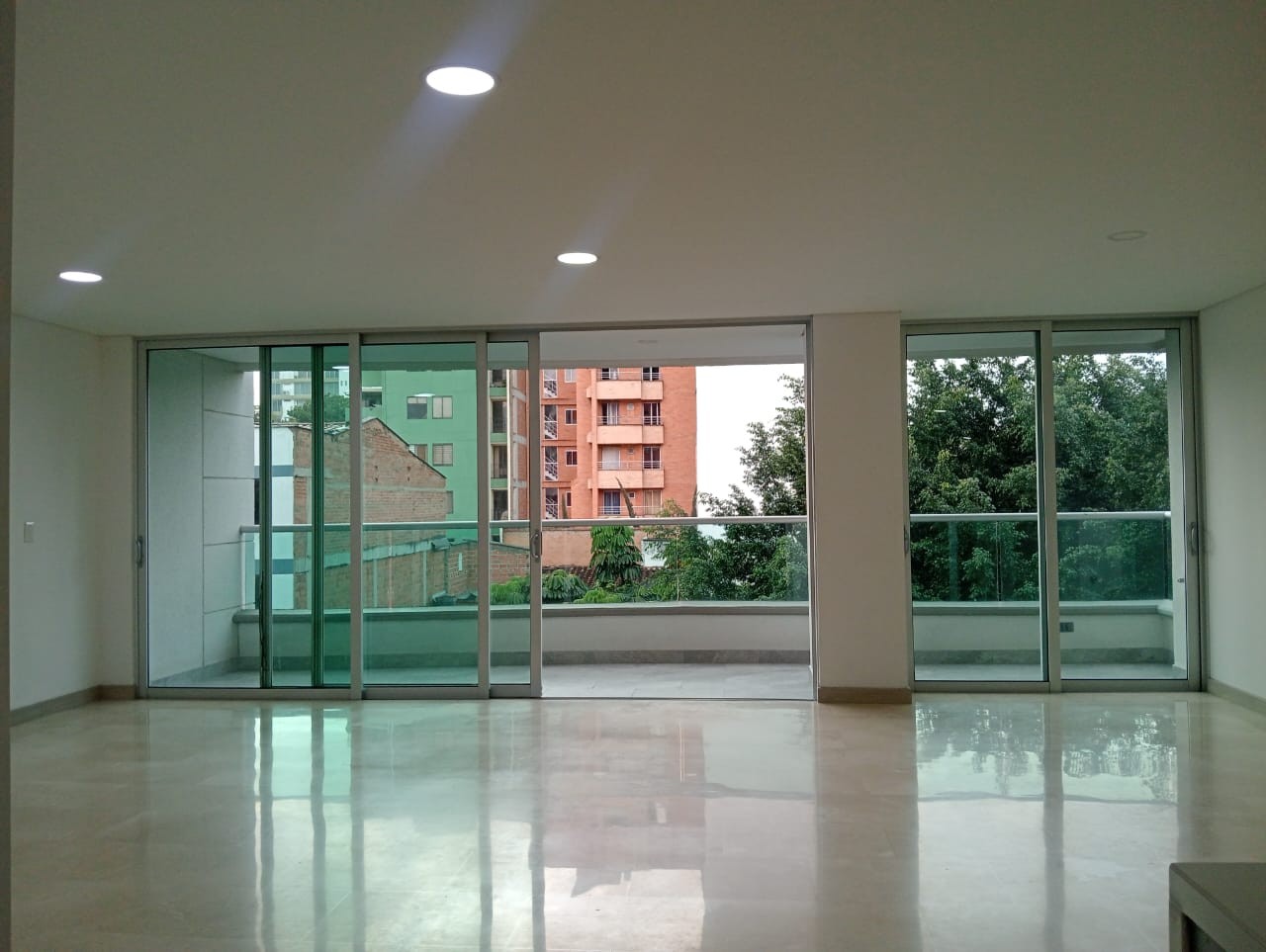 Apartment for sale in Laureles, Medellín 2