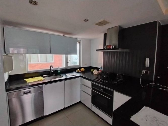 Apartamento de 2 alcobas en venta en Sotomayor, Bucaramanga, 95 m² · foto 5 de 5