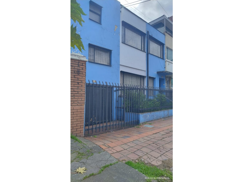 Casa en venta en Teusaquillo, Bogotá · foto 2 de 2