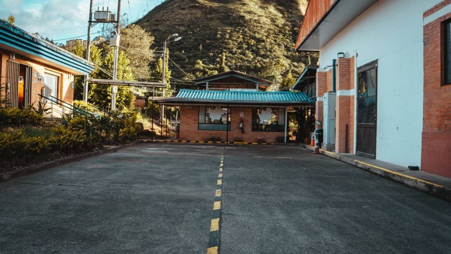 Bodega en arriendo en Co. Torobajo, Pasto, 1737 m² · foto 5 de 24