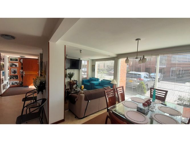 Casa de 3 alcobas en venta en Quintas Del Bosque, Chía, 140 m² · foto 6 de 24