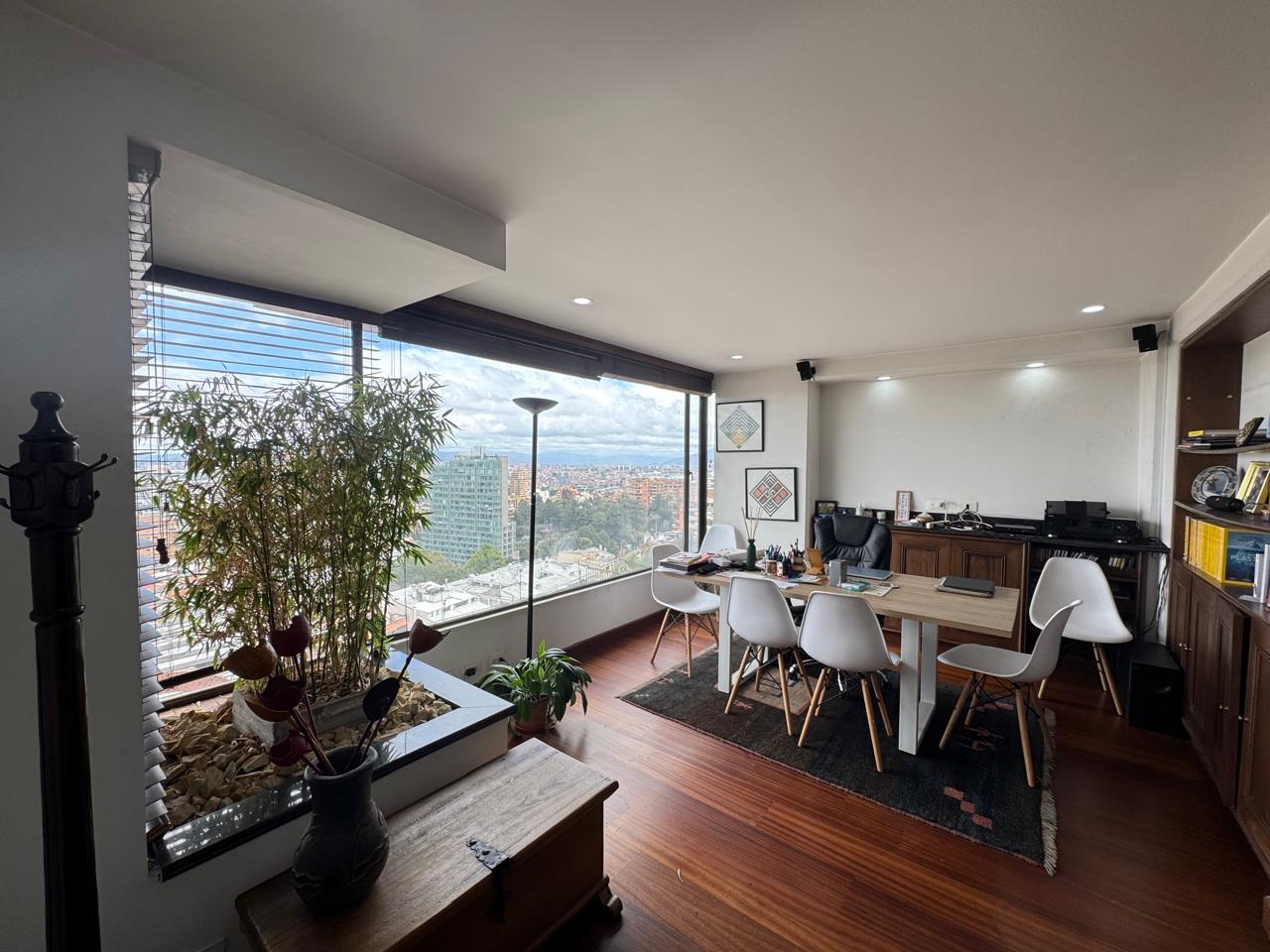 Apartamento en venta en El Refugio, Bogotá · foto 4 de 24