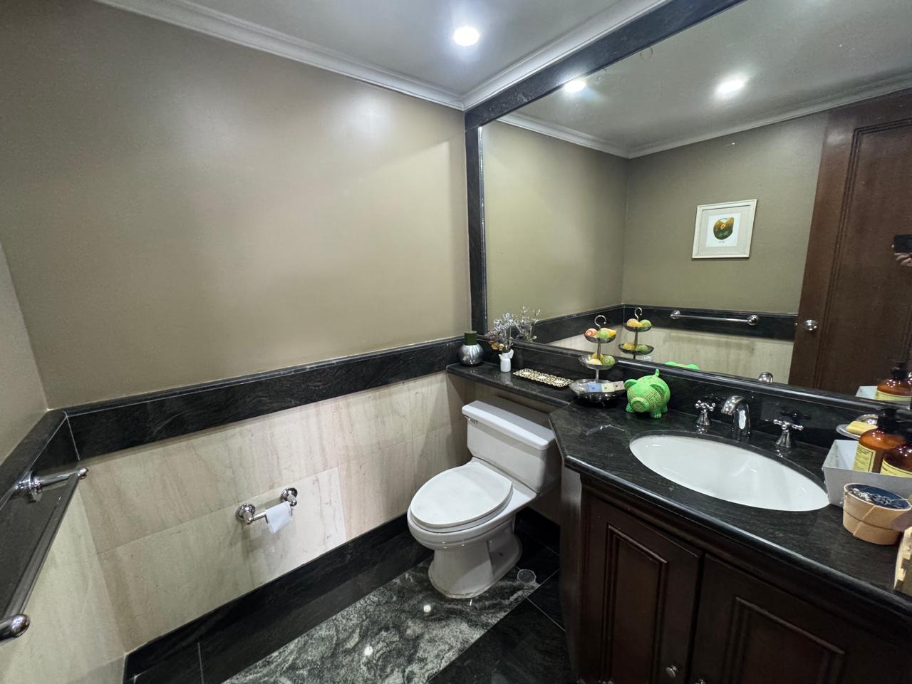 Apartamento en venta en El Refugio, Bogotá · foto 14 de 24
