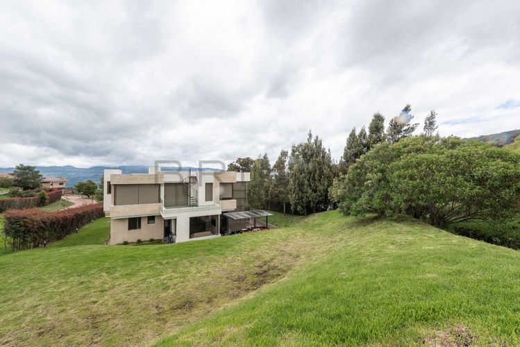 Casa de 4 alcobas en venta en Aposentos Parte Alta, Sopó, 410 m² · foto 12 de 24