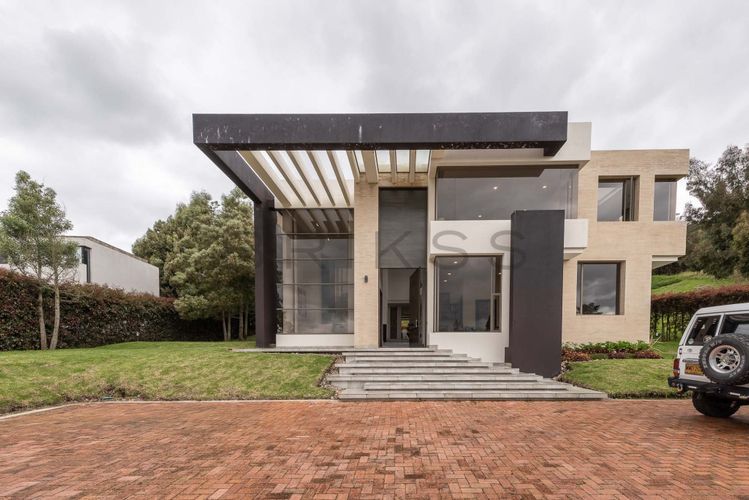 Casa de 4 alcobas en venta en Aposentos Parte Alta, Sopó, 410 m² · foto 13 de 24