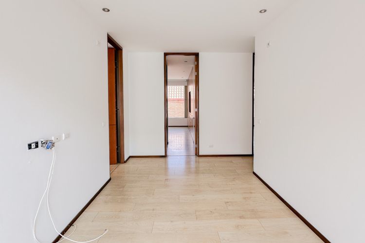Apartamento de 3 alcobas en venta en Chicó Reservado, Bogotá, 250 m² · foto 8 de 24