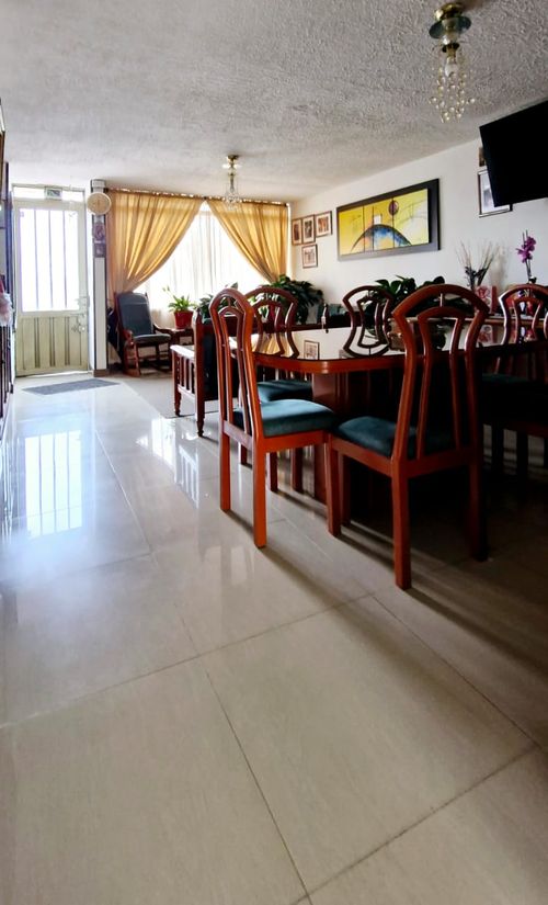 Casa de 9 alcobas en venta en Maldonado, Tunja, 250 m² · foto 4 de 22