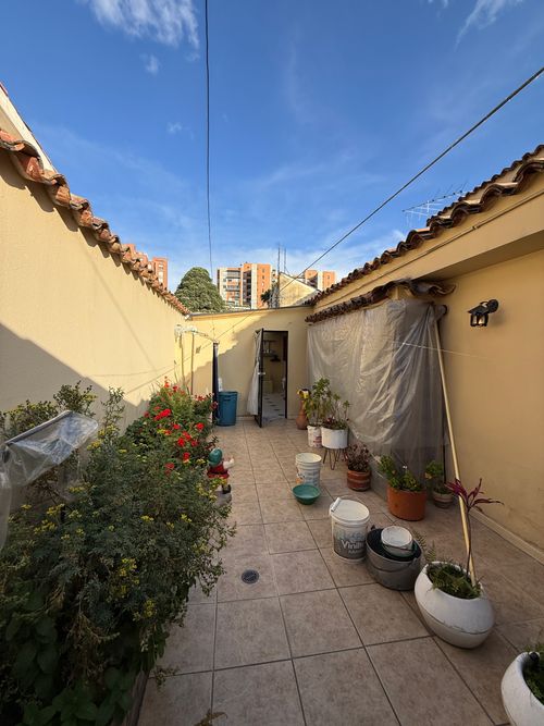 Casa de 5 alcobas en venta en La Calleja, Bogotá, 321 m² · foto 11 de 24