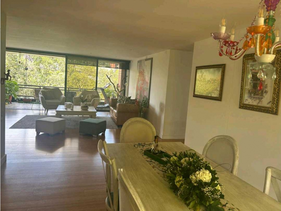 Apartamento en venta en El Poblado, Medellín 4