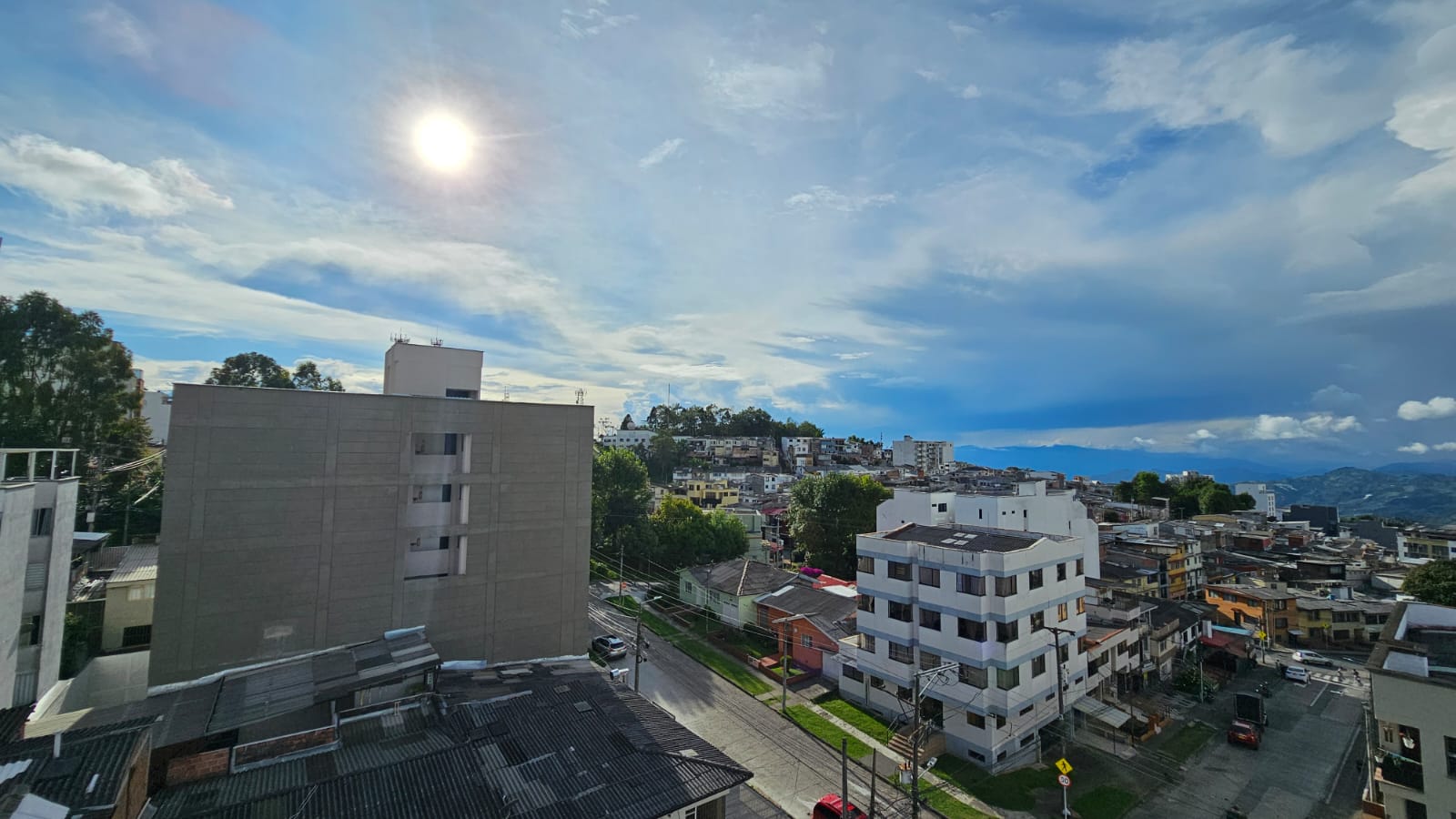 Apartamento en venta en Chipre, Manizales · foto 6 de 24