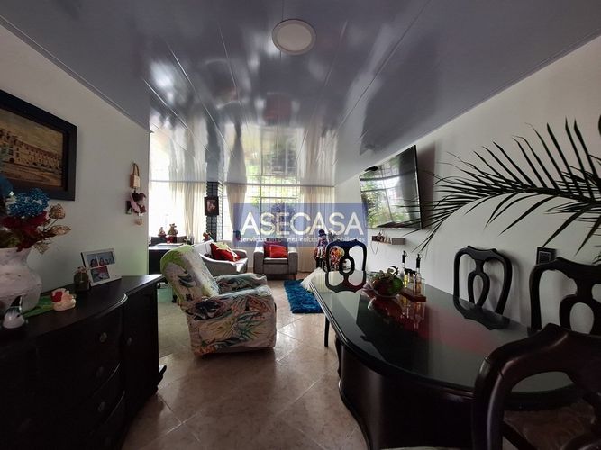 Casa de 6 alcobas en venta en Lagos I, Floridablanca, 180 m² · foto 6 de 24