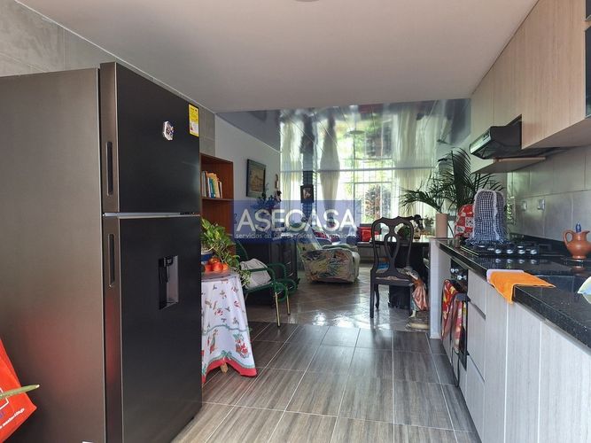 Casa de 6 alcobas en venta en Lagos I, Floridablanca, 180 m² · foto 9 de 24
