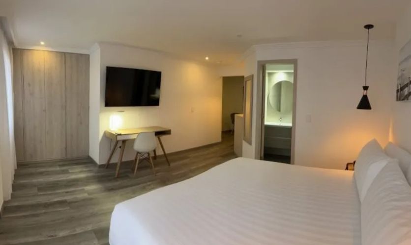 Apartamento de 20 alcobas en venta en Cedritos, Bogotá, 1835 m² · foto 9 de 17