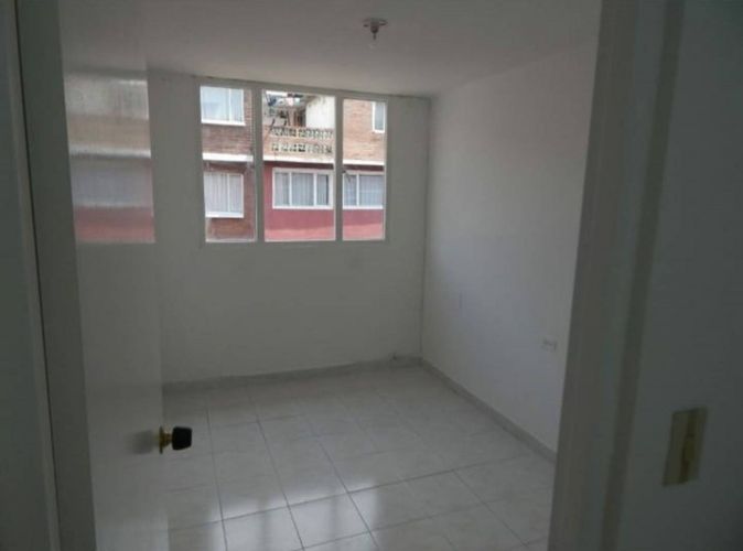 Apartamento de 5 alcobas en venta en Villas De Granada, Bogotá, 100 m² · foto 8 de 14