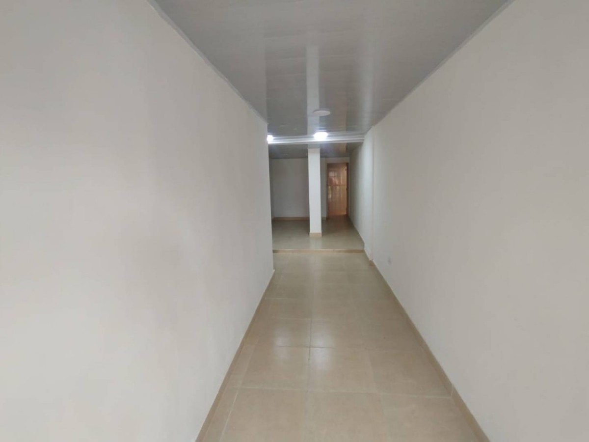 Casa en venta en Alamos, Bogotá · foto 14 de 17