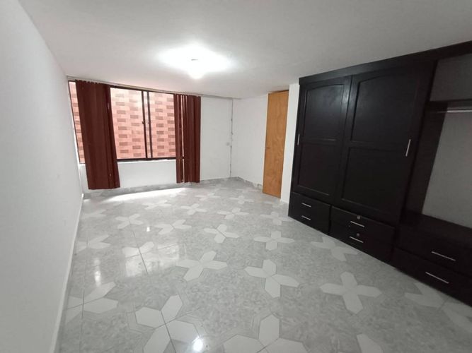 Bodega en venta en Calasanz, Medellín, 180 m² · foto 11 de 20