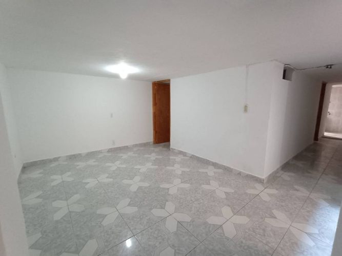 Bodega en venta en Calasanz, Medellín, 180 m² · foto 14 de 20