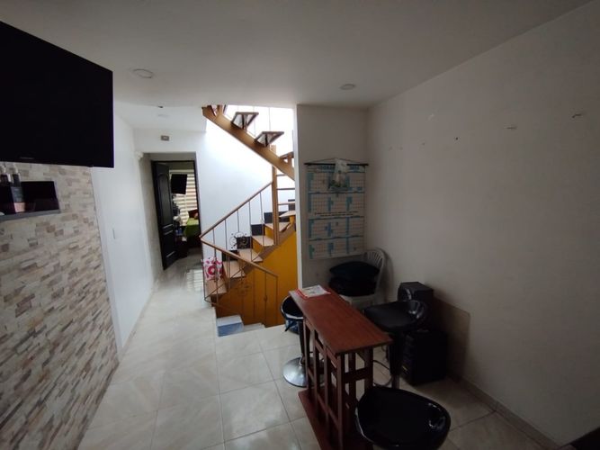 Casa de 4 alcobas en venta en Plazuelas Del Virrey, Bogotá, 153 m² · foto 3 de 24