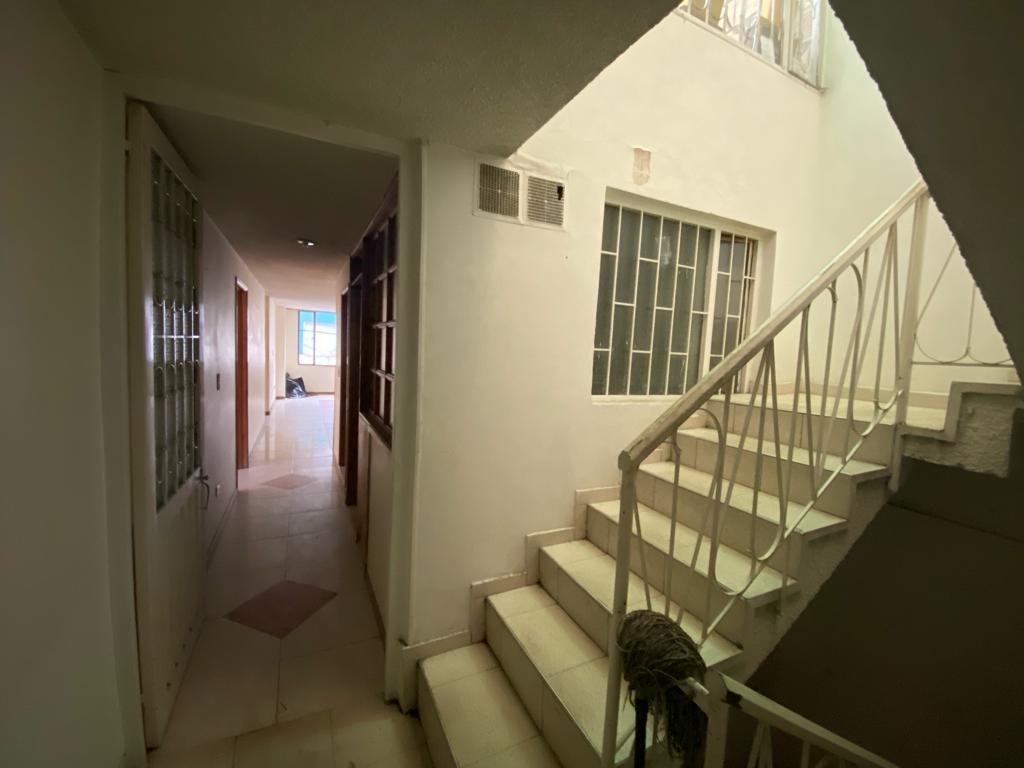 Casa en venta en Centro Comercial Titán Plaza, Bogotá · foto 9 de 24