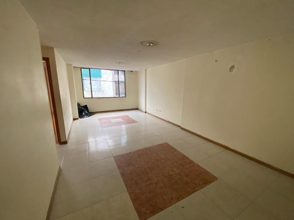 Casa en venta en Centro Comercial Titán Plaza, Bogotá · foto 11 de 24