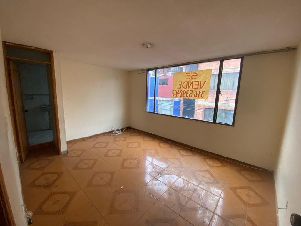 Casa en venta en Centro Comercial Titán Plaza, Bogotá · foto 15 de 24