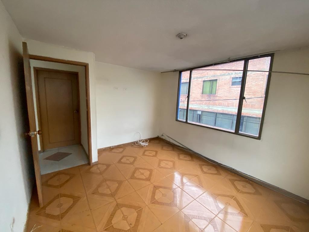 Casa en venta en Centro Comercial Titán Plaza, Bogotá · foto 17 de 24