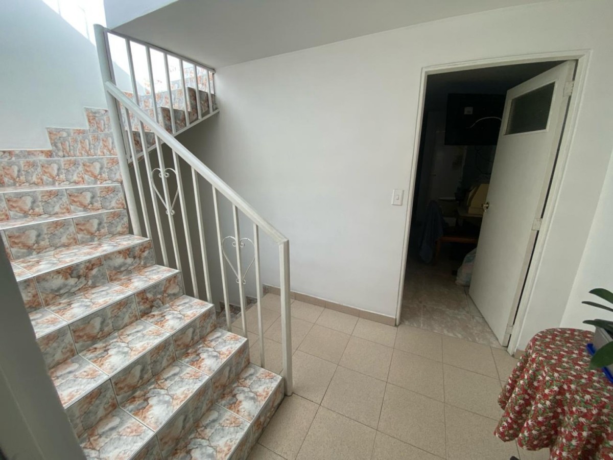 Casa en venta en Villas De Granada, Bogotá · foto 2 de 22
