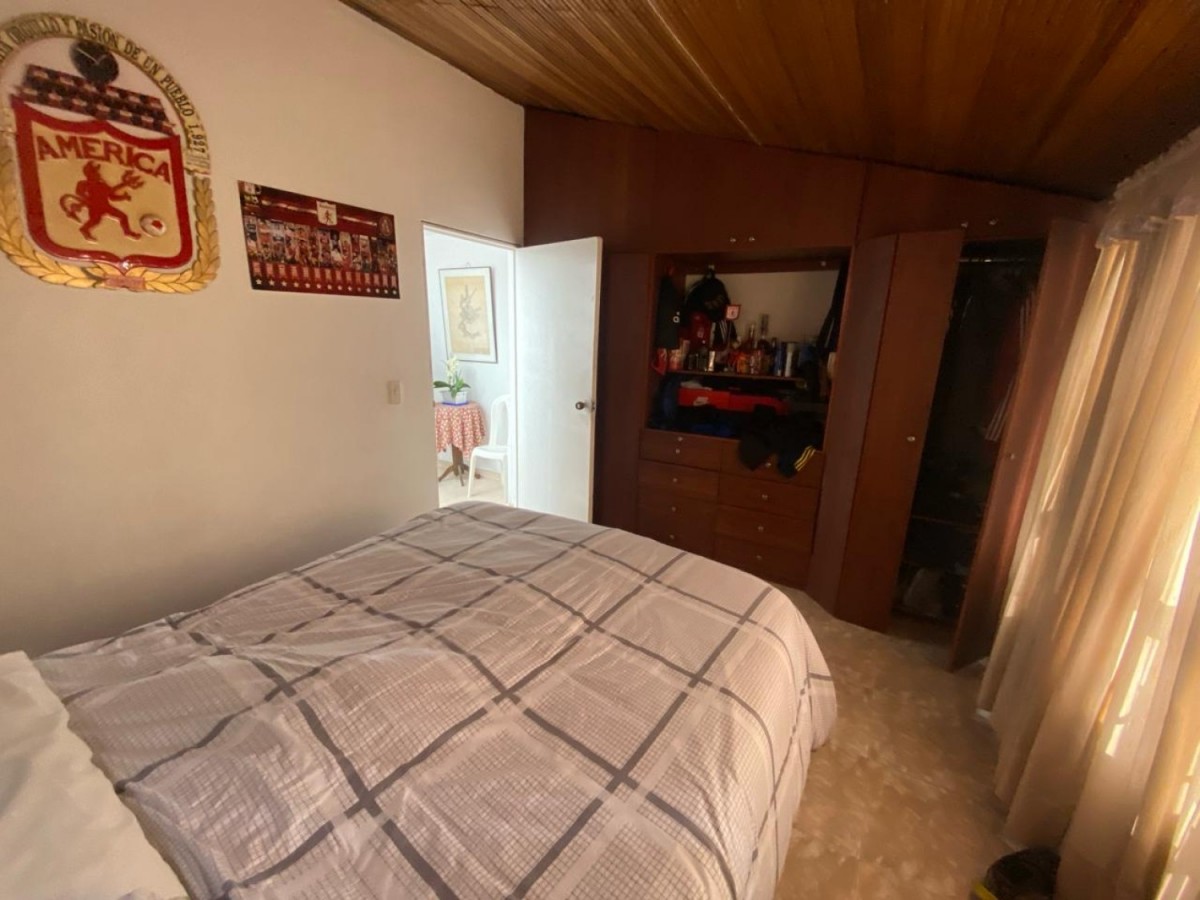 Casa en venta en Villas De Granada, Bogotá · foto 12 de 22